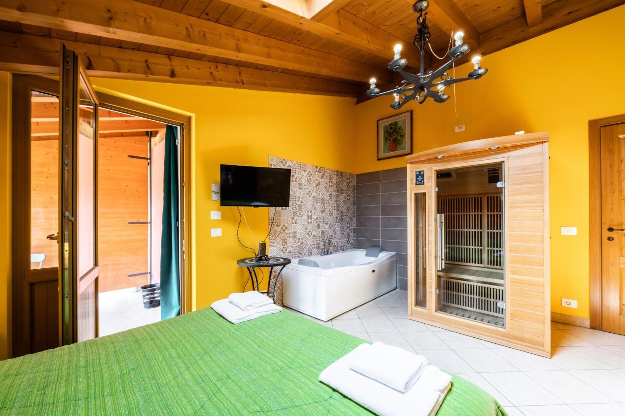 Agriturismo Il Porcellino Куинто-ди-Вальпантена Экстерьер фото