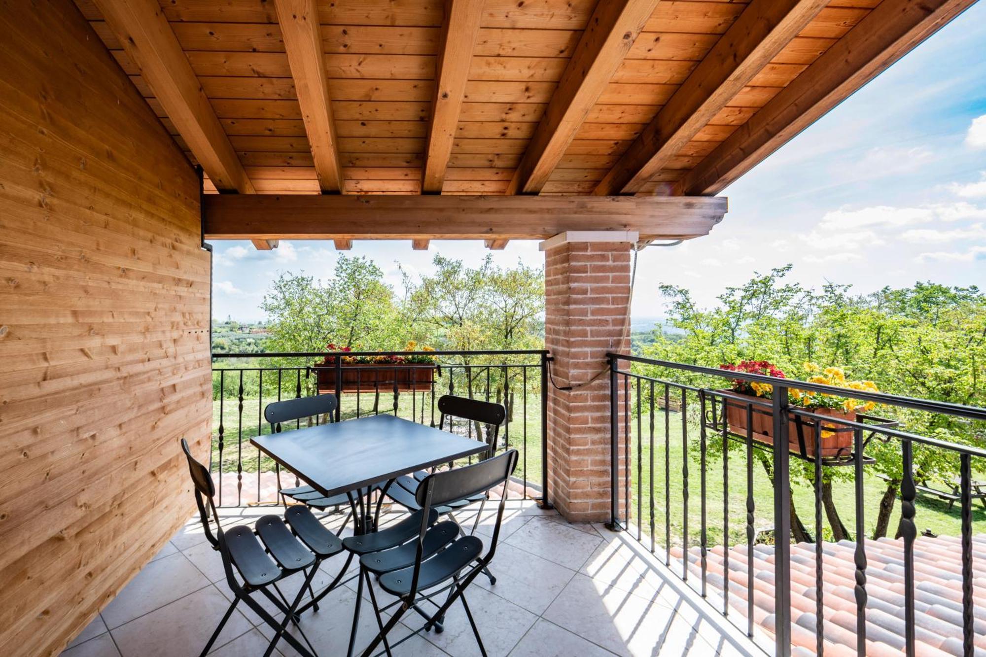 Agriturismo Il Porcellino Куинто-ди-Вальпантена Экстерьер фото